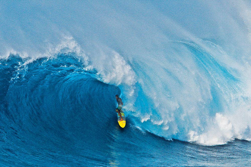 Albee Layer riding Sean’s 9′4″ Sprocket gun at Peʻahi, featured on the cover of SURFER